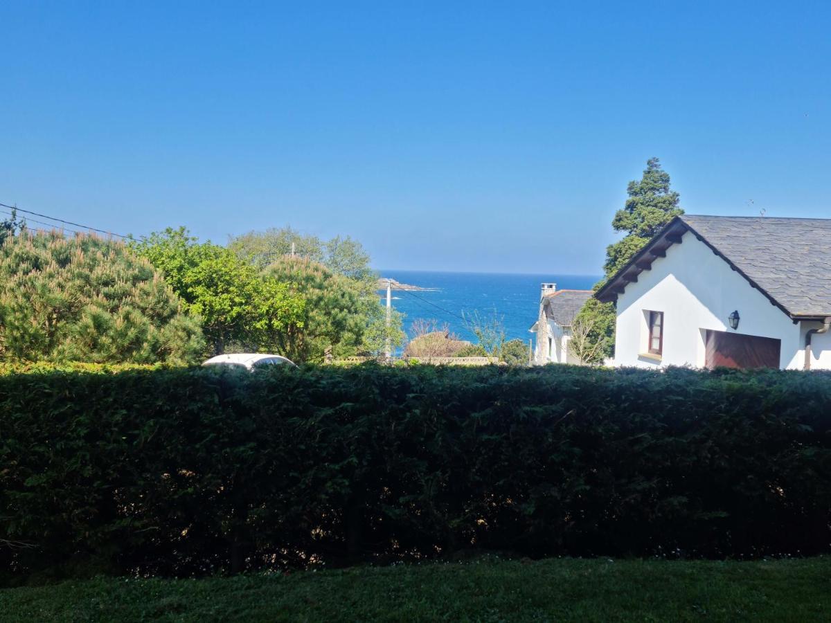 Casa Tesera El Franco Luaran gambar